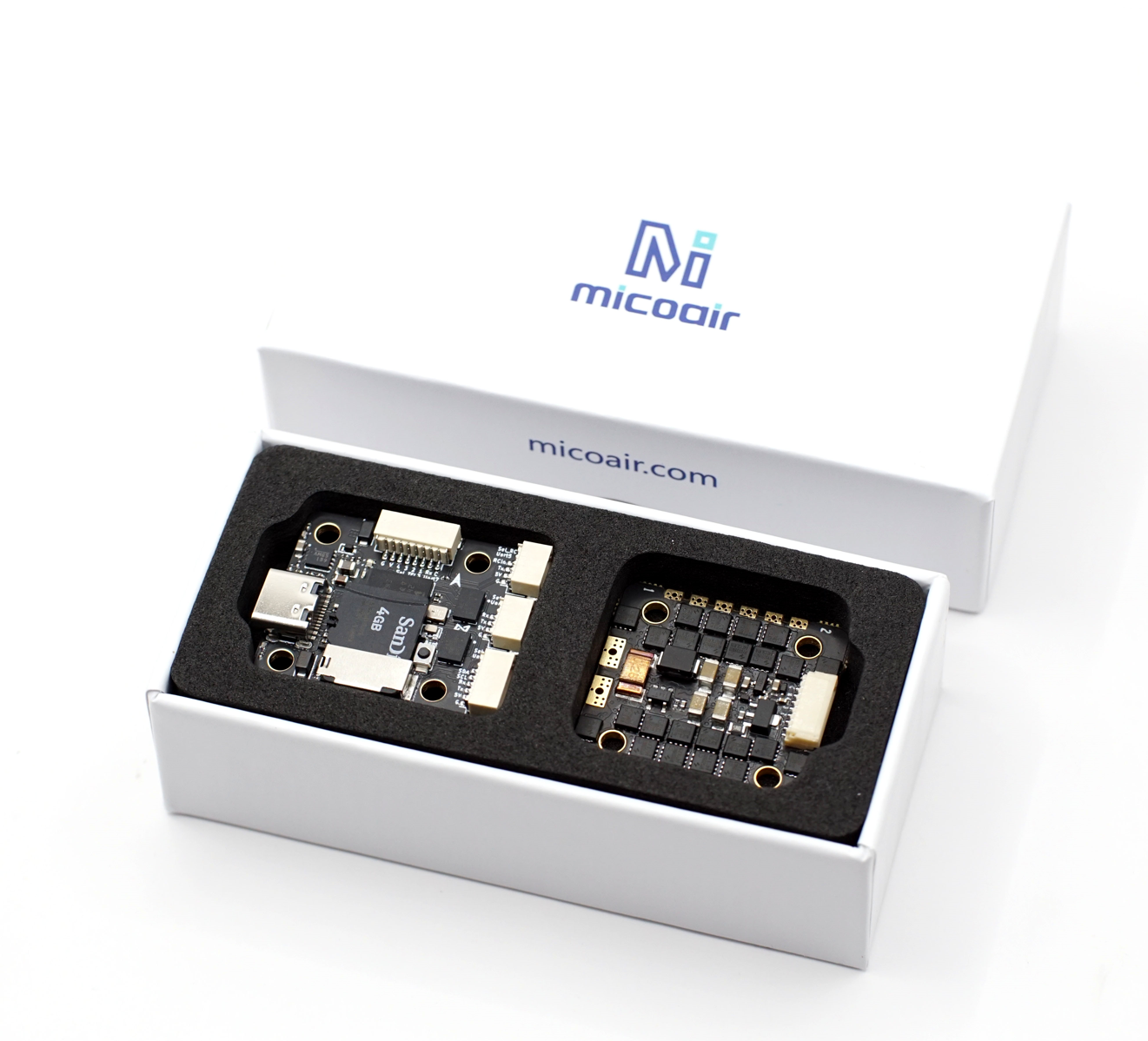 NxtPX4v2 飞控背面